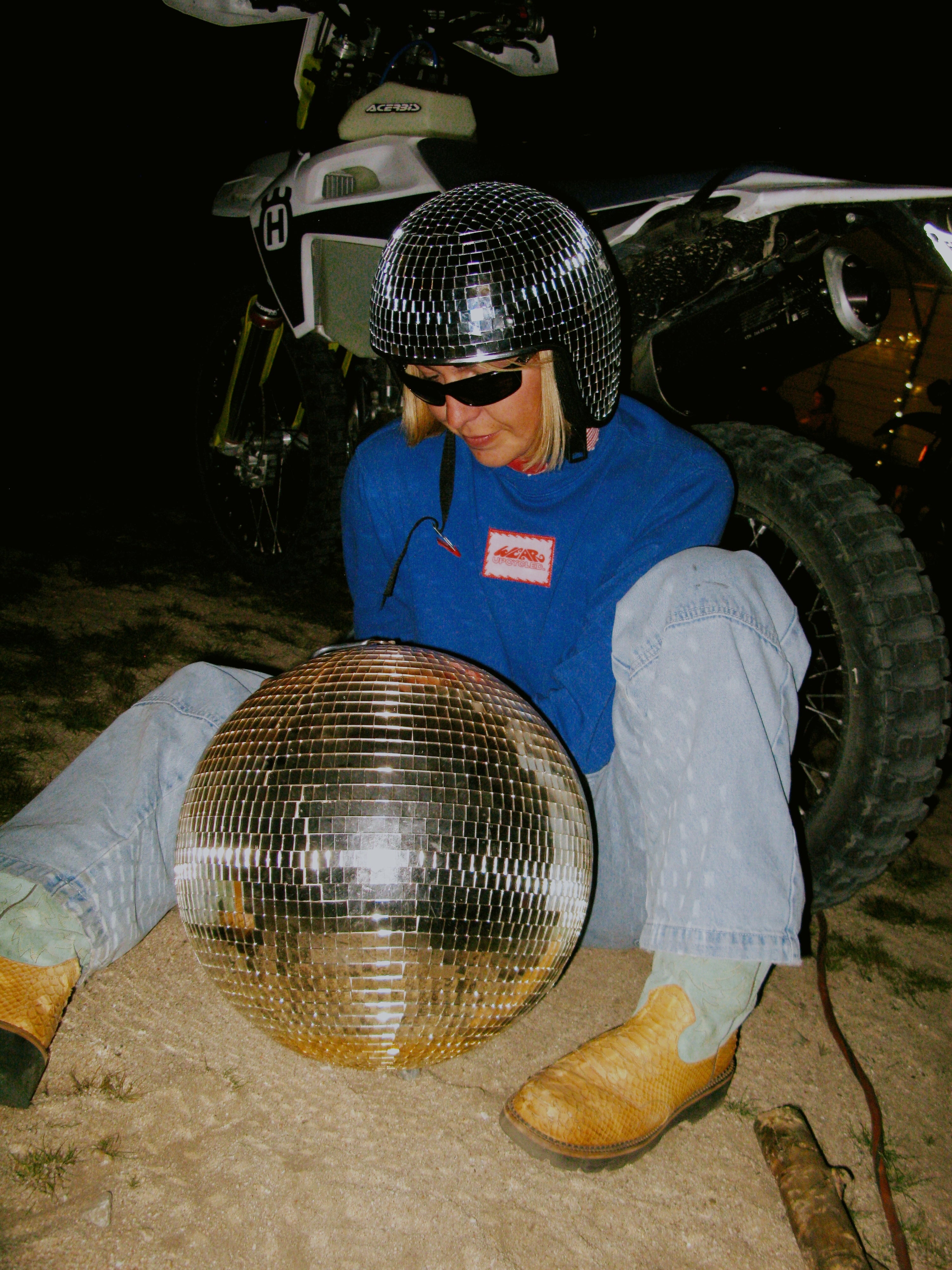 Heart Mock Neck Longsleeve